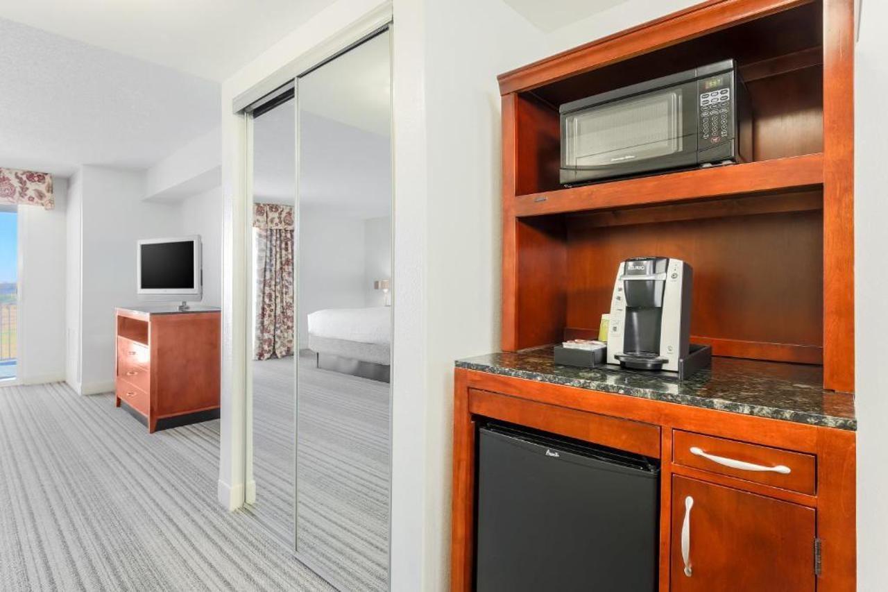 Hilton Garden Inn Roanoke Rapids Bagian luar foto